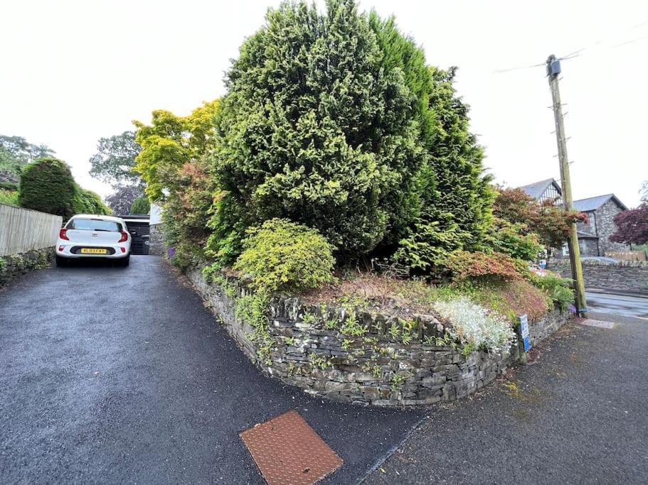 Cheerful 3 Bedroom Cottage In Central Location Ambleside Exterior foto